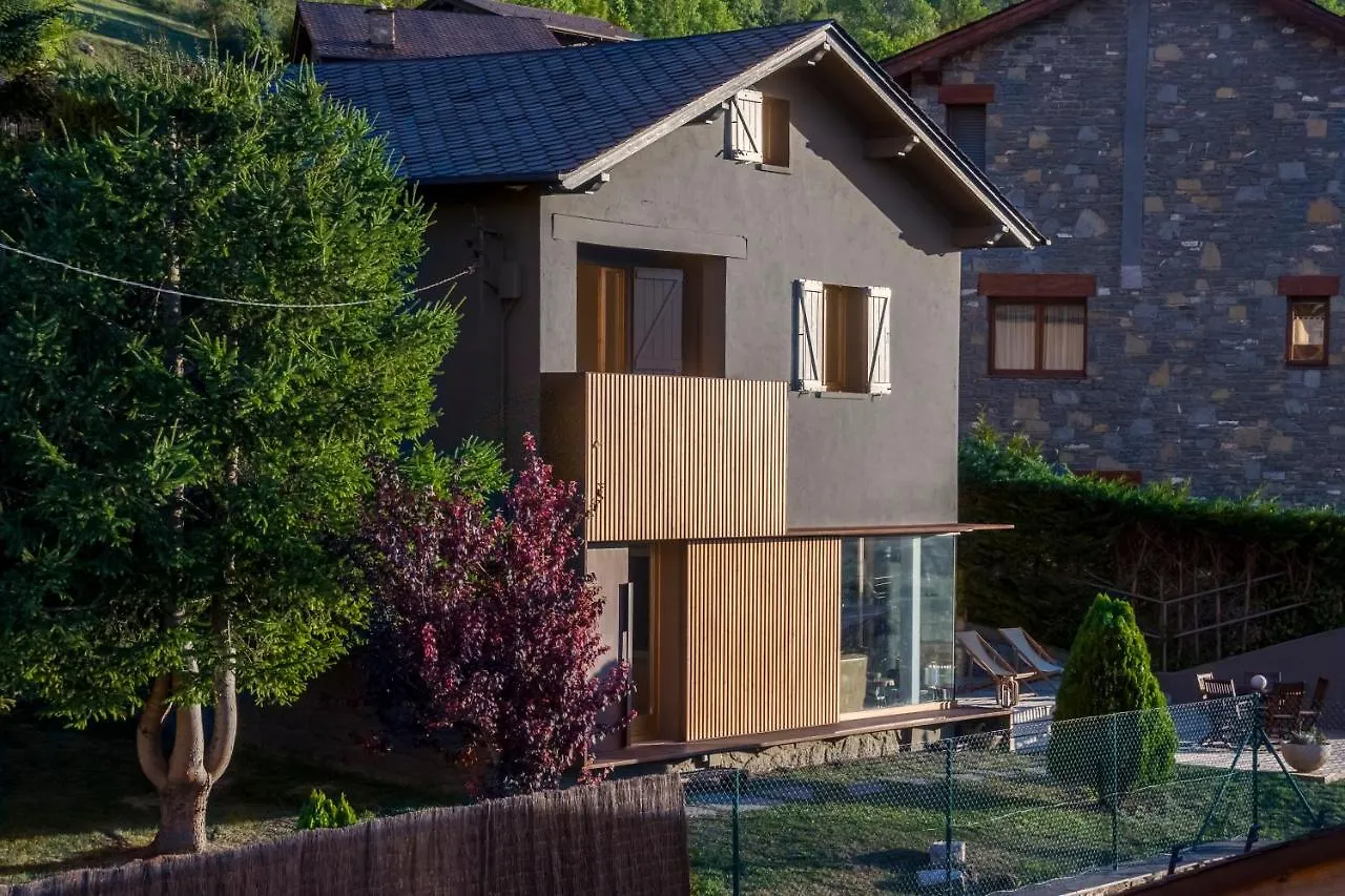 Holiday home Fantastica Casa De Diseno En Alp Villa